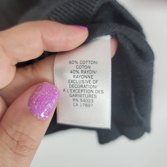 Banana Republic Cardigan Size L Button Front Long Sleeve Sweater Black - Picture 4 of 5